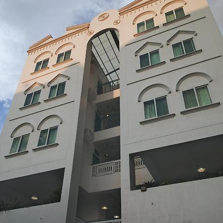 1001 Nights Boutique Inn Cagayan de Oro Exterior foto